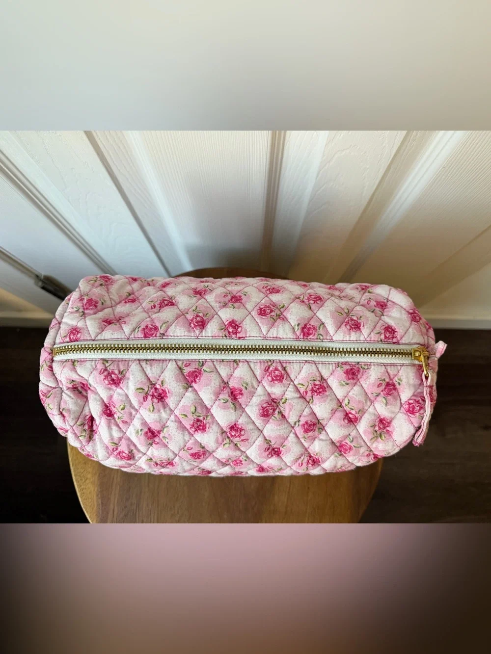 Love Shack Fancy Octavia Bag In Pink Divine
Quilted Romantic Cottagecore Floral - Picture 5 of 9